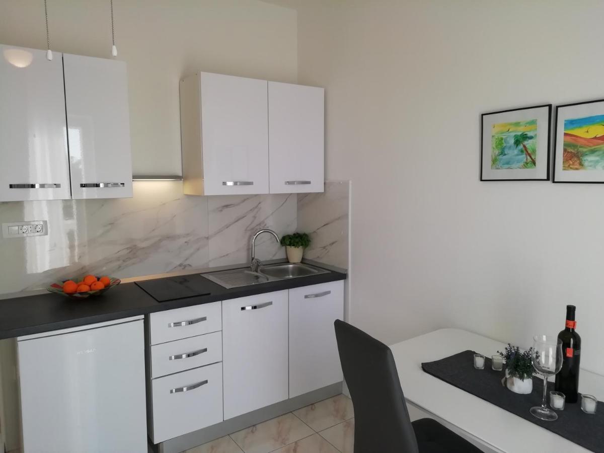 Villa Spanja Vodice Luaran gambar